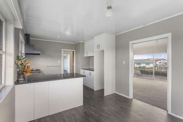 739 Te Atatu Road Te Atatu Peninsula_4