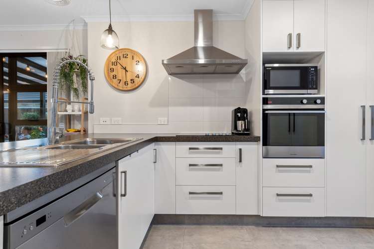 4 Muriel Way Papamoa_3