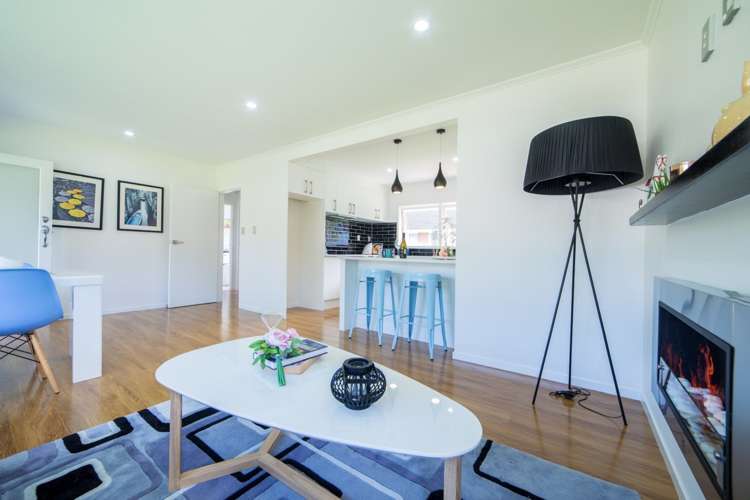 2/34 Alamein Avenue Belmont_9