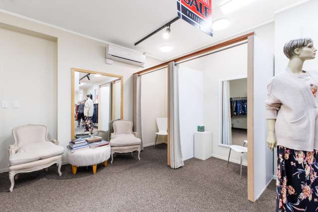 194-196 The Strand Whakatane_1