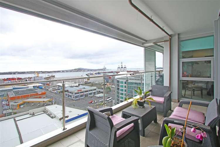 1204/30 Beach Road Auckland Central_5