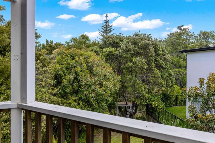 28 Pohutukawa Avenue Red Beach_23