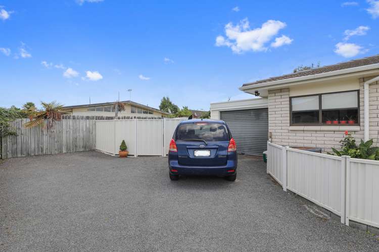 25a Larch Street Victoria_18