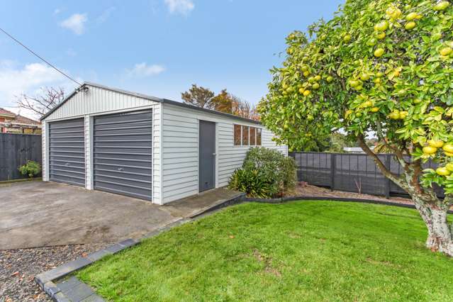 57 Kitchener Road Waiuku_2