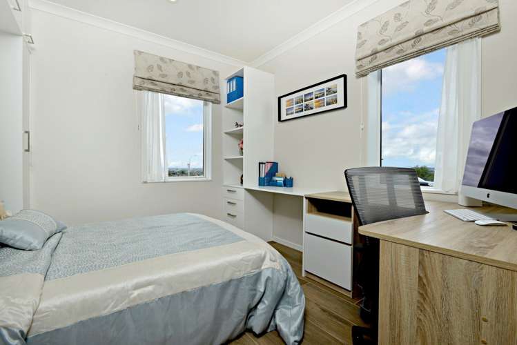 29 Arrowsmith Drive Flat Bush_7