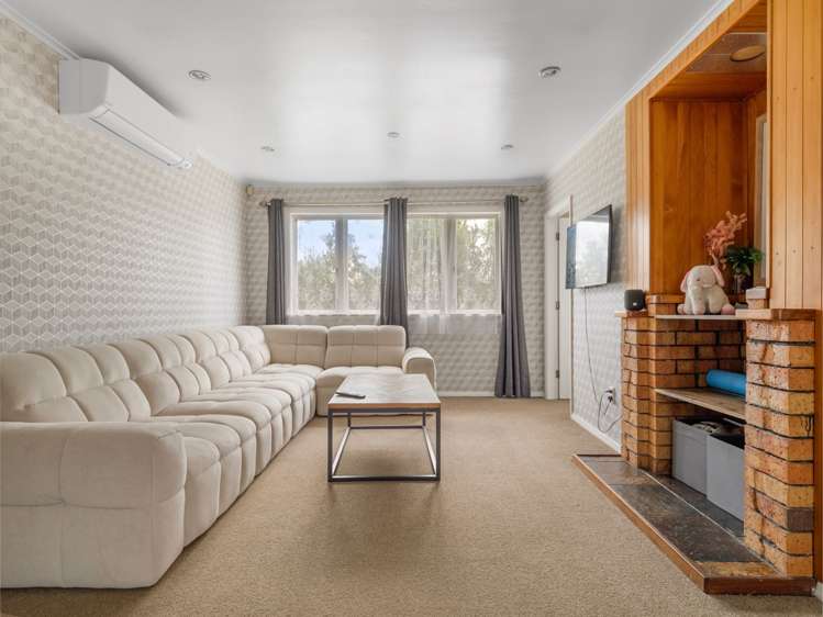 135 Clevedon Road Papakura_16