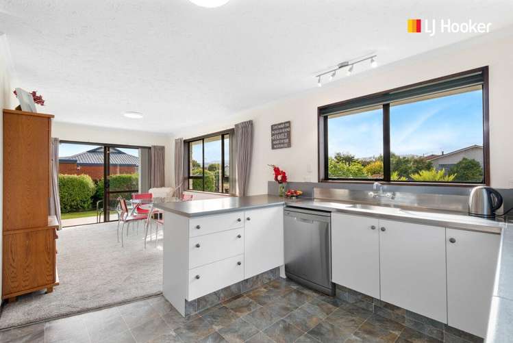 14 Maple Grove Mosgiel_3