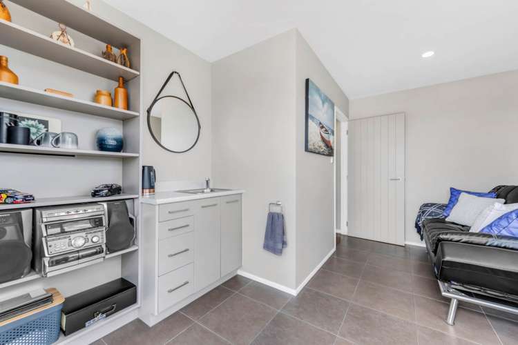 12 Columbia Crescent Beachlands_26