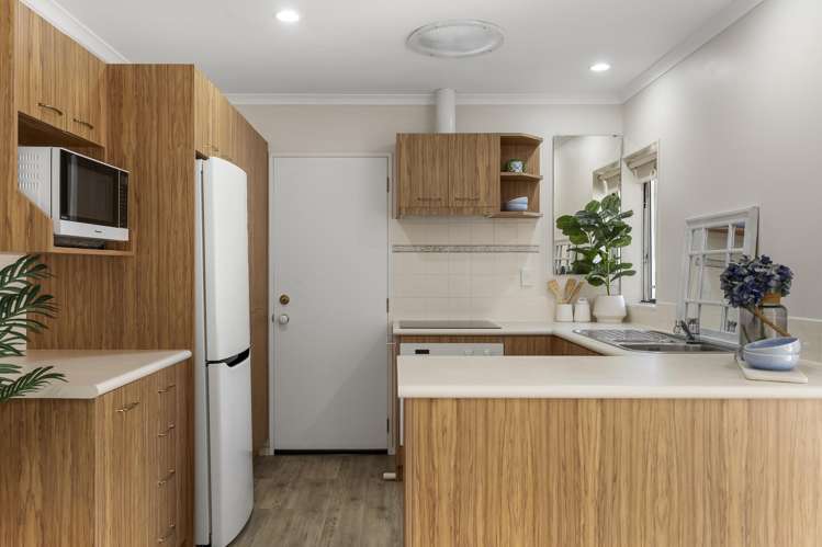 1/16 Montilla Place Manurewa_6