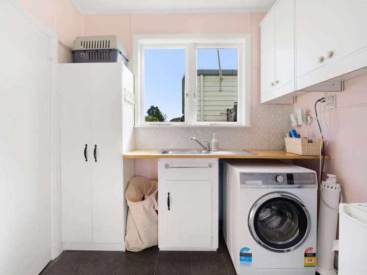 4 Bond Street Marton_23