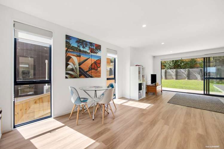 48 Seafarer Crescent Stanmore Bay_3