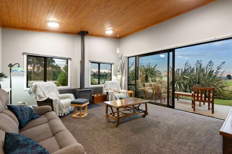 11 Liddells Road Taieri Mouth_21