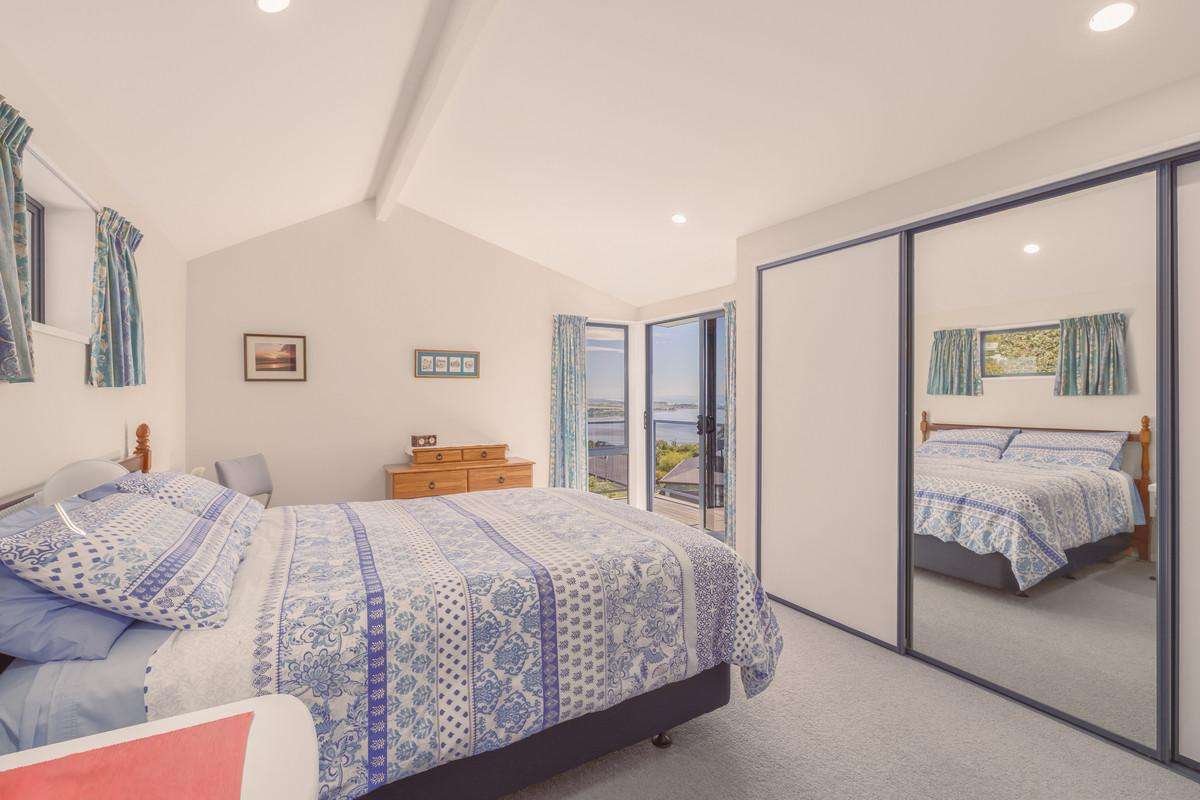 114 Soleares Avenue_3