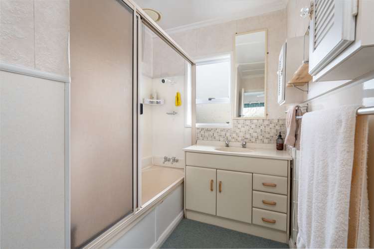 156 Tamamutu Street Taupo_13