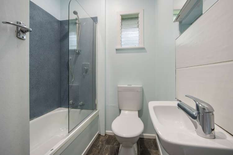 79 Kenny Street Waihi_11