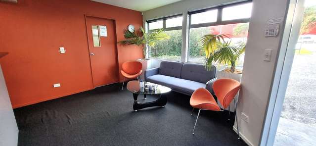 118 Lincoln Road Henderson_4