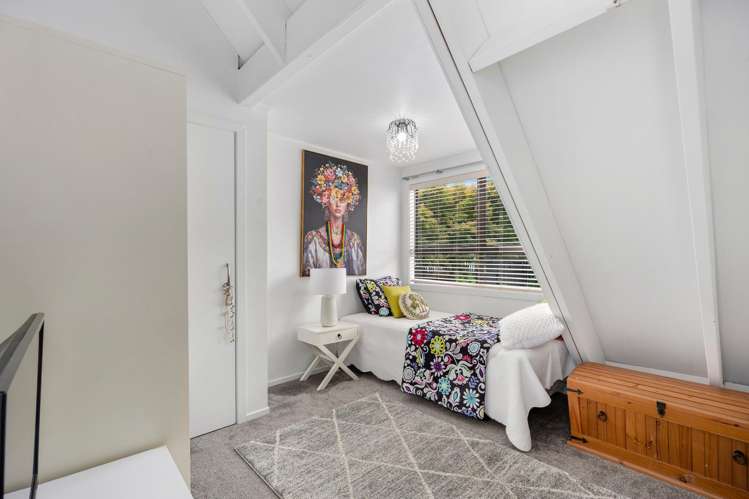 4A Sundown Avenue Manly_18