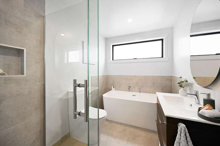 51 Maanihi Drive Rototuna North_11