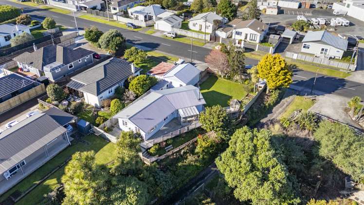 194 Seaview Road Westown_30