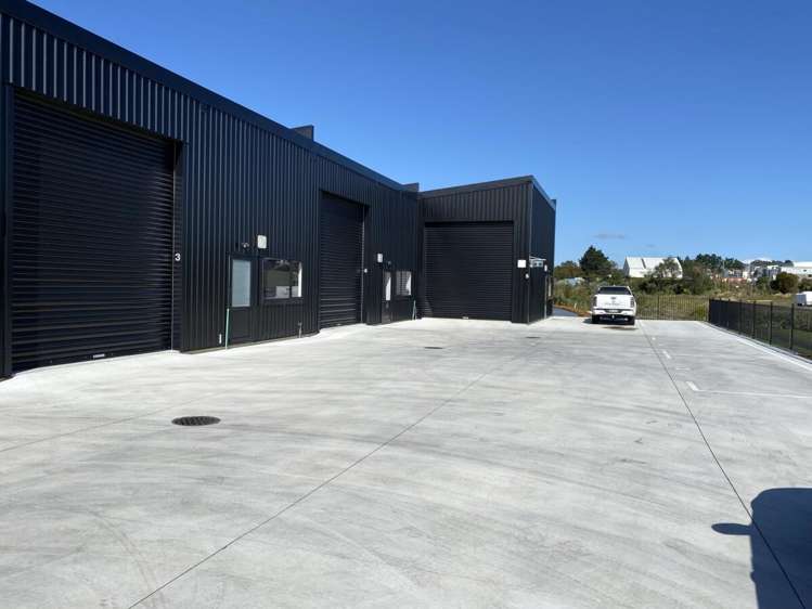 Unit 5, 60 Connett Road Bell Block_11