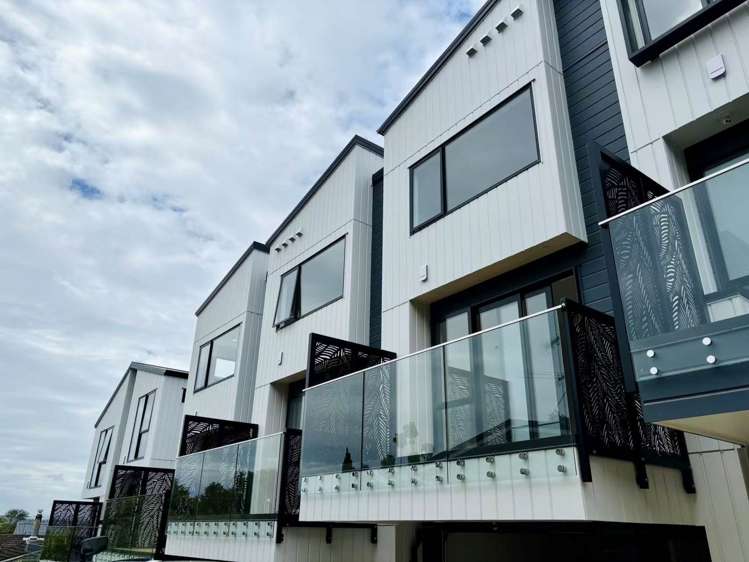 2B/2 Grove Lane Pakuranga_3