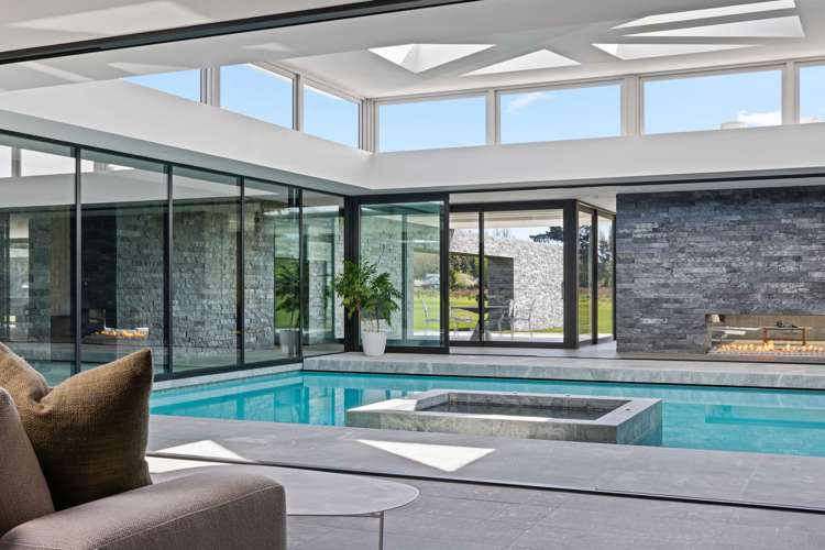 400 Pound Road Yaldhurst_27