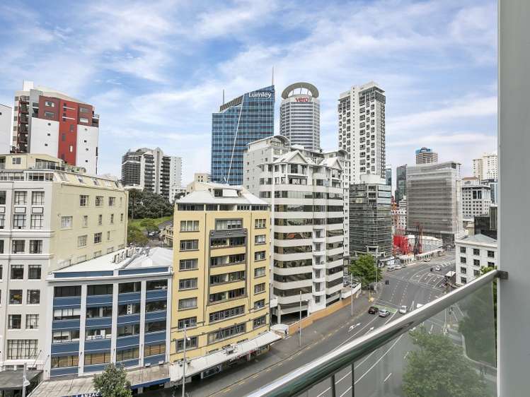 1114/2 Beach Road Auckland Central_11