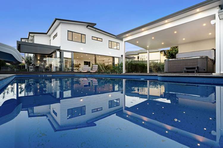 5 Parani Court Te Atatu Peninsula_20