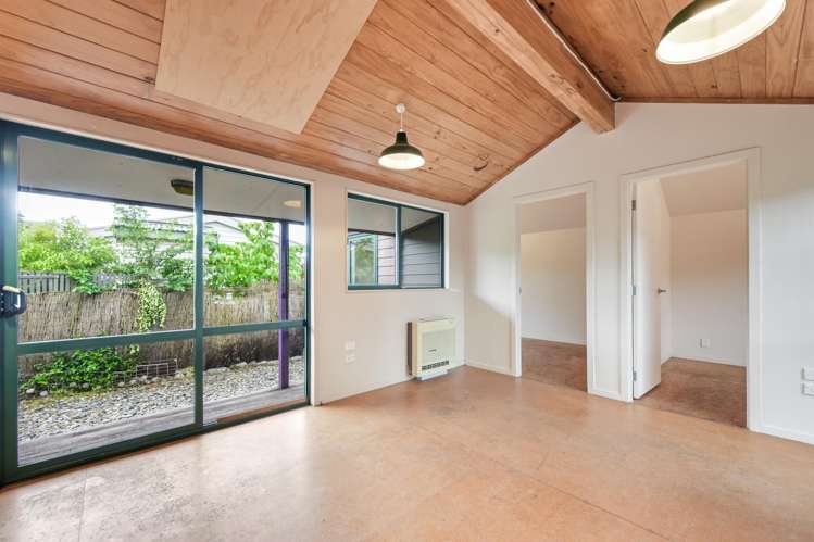 90 Commercial Street Takaka_23