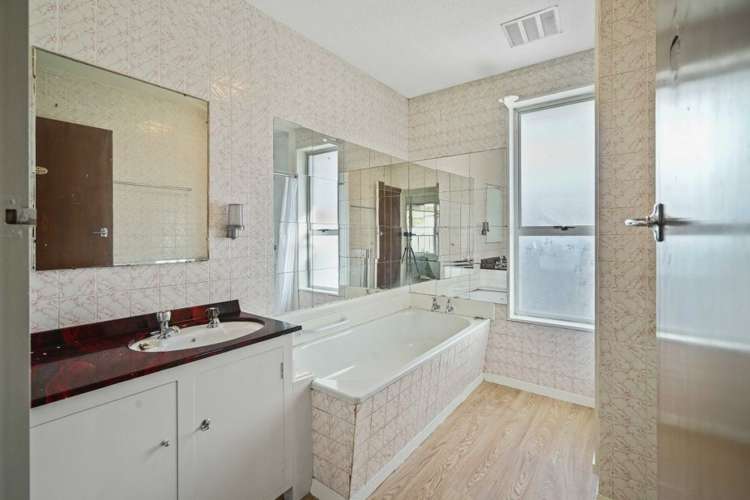 41 Gibson Drive Hornby_15