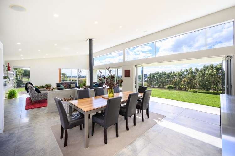 17 Oram Drive Turitea_10