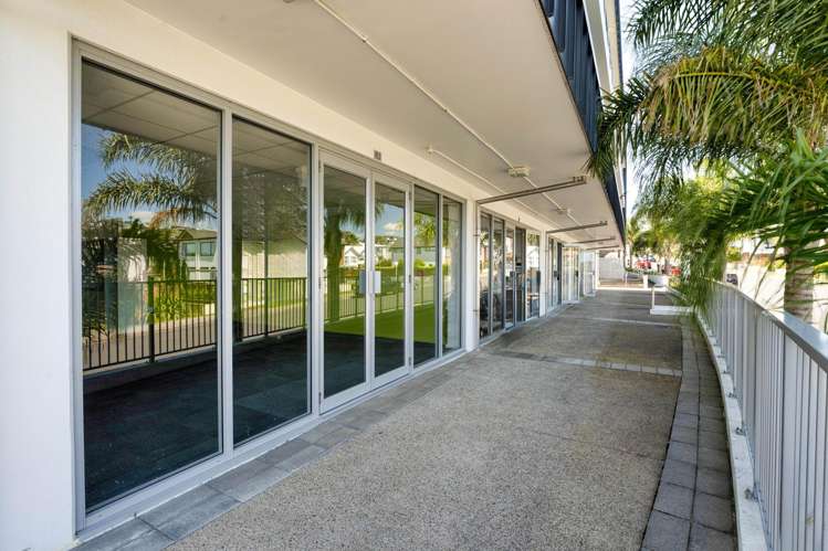 1/17 Link Crescent Stanmore Bay_5