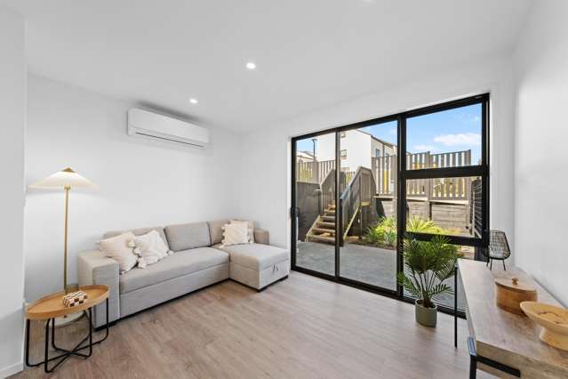 73 Freeland Avenue Mount Roskill_1