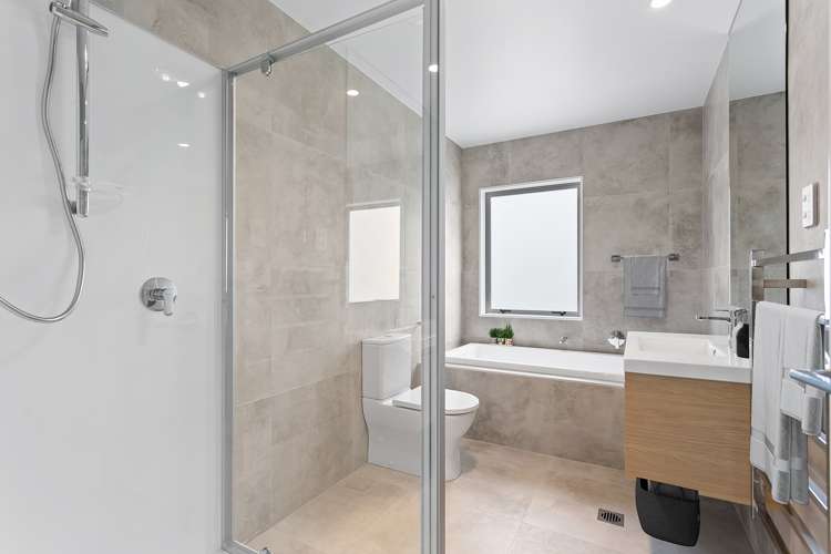 3 Barrel Crescent Swanson_5