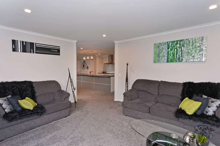 28 Wanderers Avenue Brightwater_23