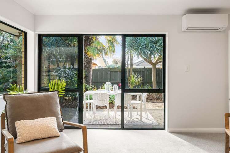 31 Ocean Crest Papamoa_8