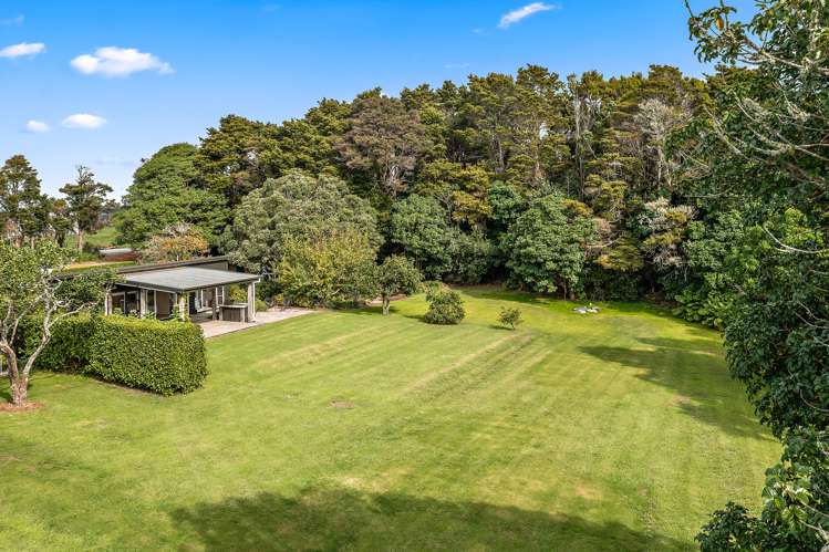 295 Wright Road Matakana_13