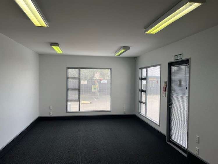 1/34 Yaldhurst Road Upper Riccarton_5