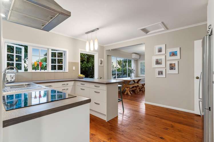 350 Royal Road Massey_10