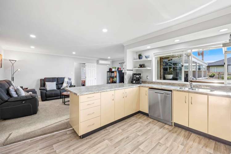 11 Amberwood Drive Northpark_16