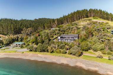 42F Mahinepua Road_1