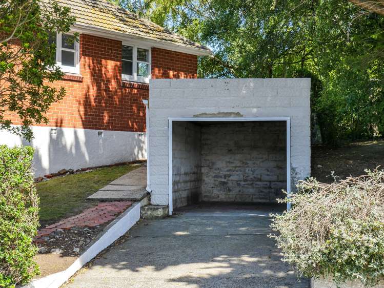 25 Columba Avenue Calton Hill_21