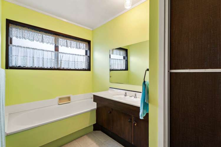 2/1 Lorelei Place Opaheke_15