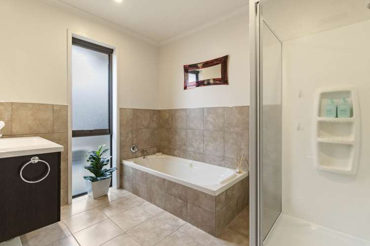 25 River Terrace Renwick_25