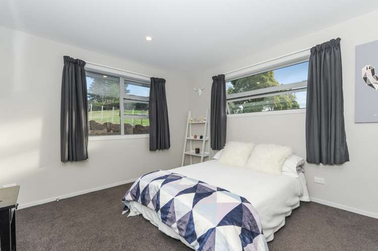 450 Monument Road Clevedon_6