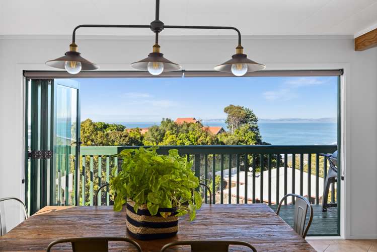 135 Priestley Terrace Bluff Hill_2