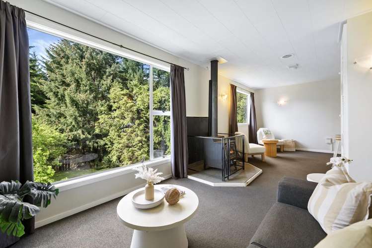 102 Thompson Street_4