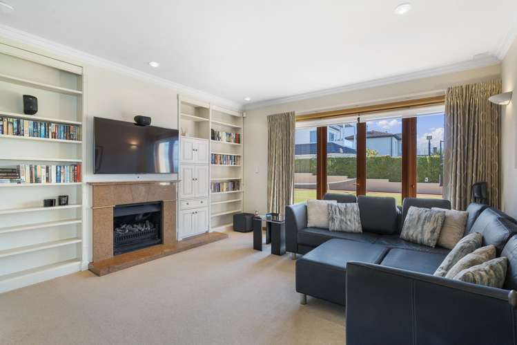 207 Beach Road Campbells Bay_12