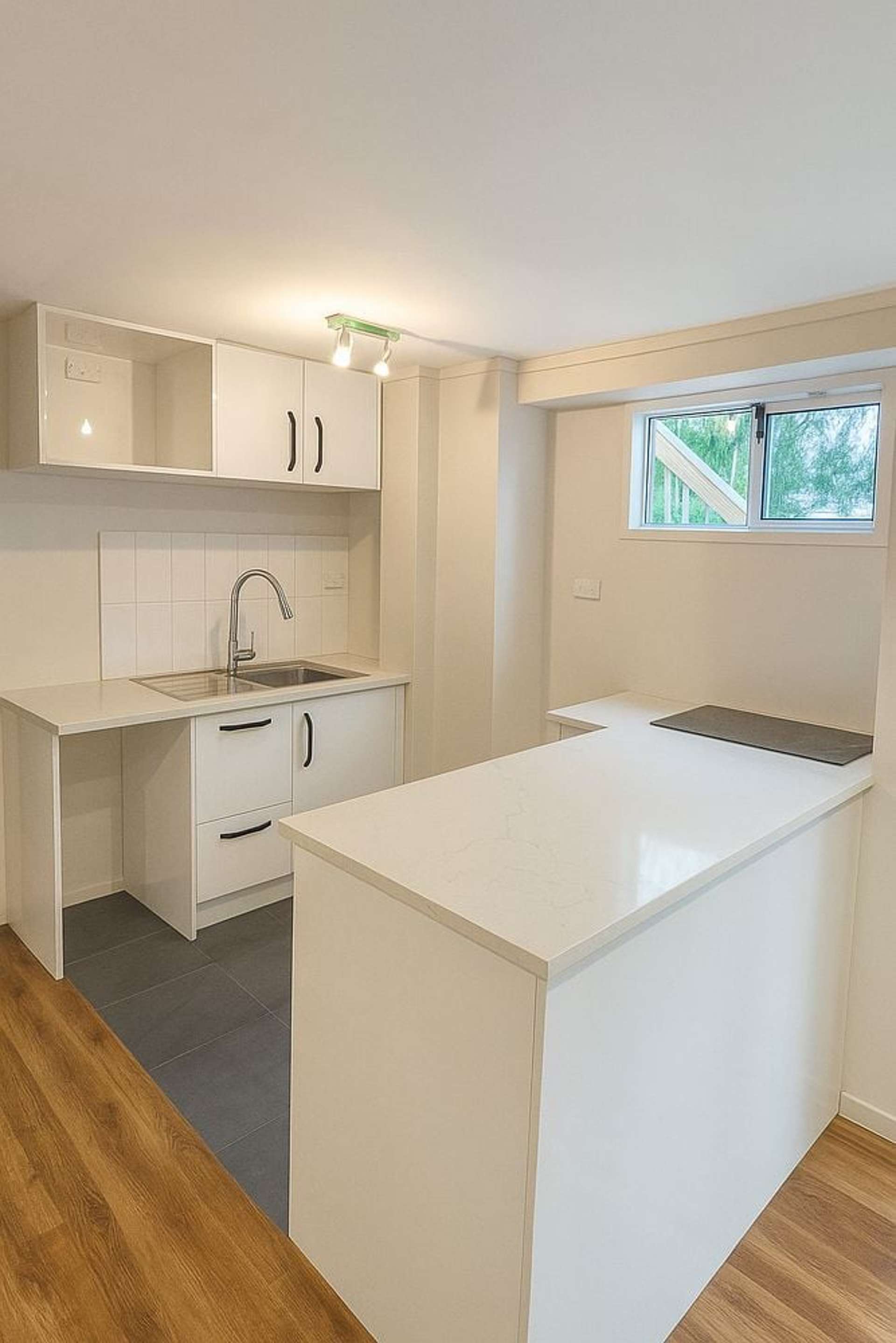 2/6 Makora Road Massey_0