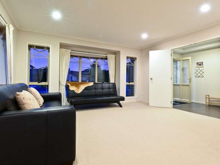 4 Rhys Avenue Huntington_11